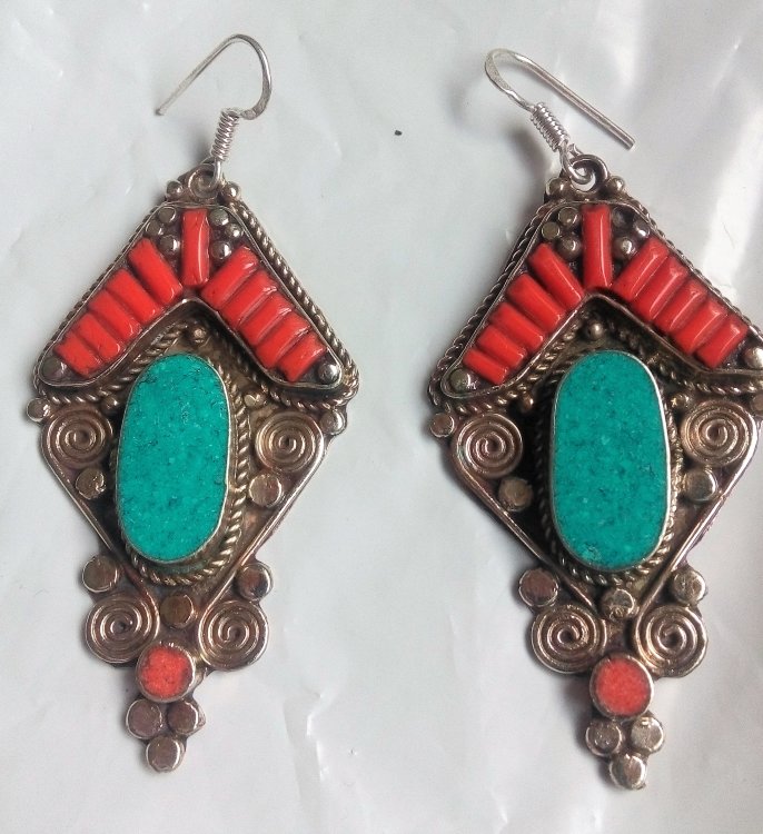Серьги тибетские металл, коралл, бирюза №2, 10 см.