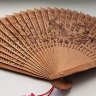 Веер китайский с рисунком сакура, бамбук, дракон, девушки, 21 см, дерево с сандаловым запахом