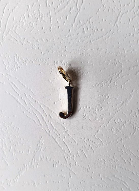 Подвеска "J" на застежке, металл, 3 см